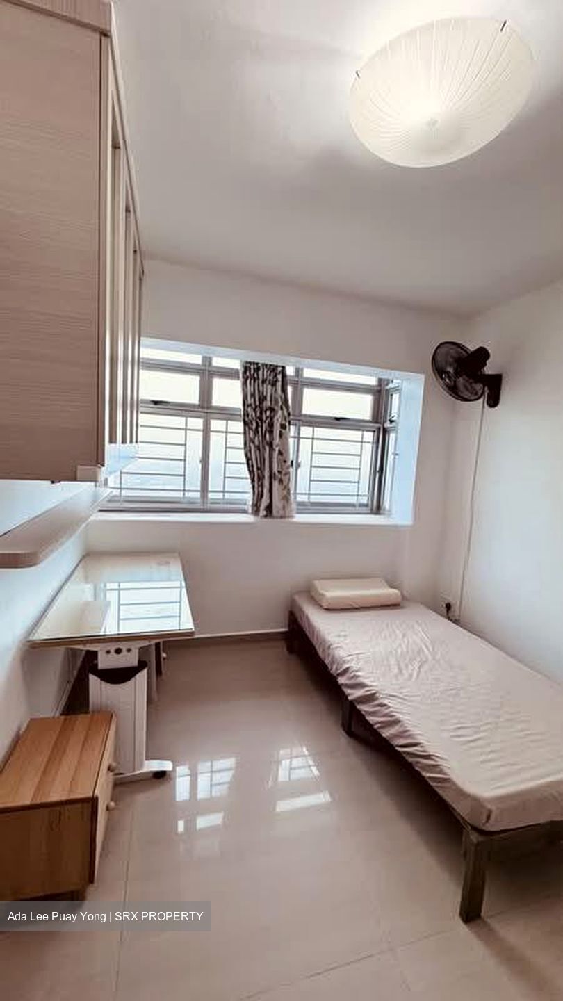 Blk 48 Forfar Heights (Queenstown), HDB 4 Rooms #557369421